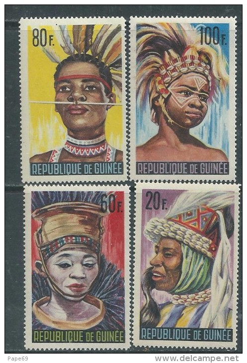 Guinée  N° 223 / 33 XX Masques Divers,  Les 11 Valeurs Sans Charnière TB - Guinea (1958-...)