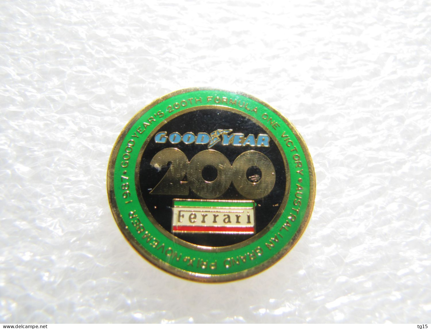 RARE PIN'S    FERRARI  200 ème VICTOIRE  GOODYEAR  AUSTRALIAN GRAND PRIX 1987 - Ferrari