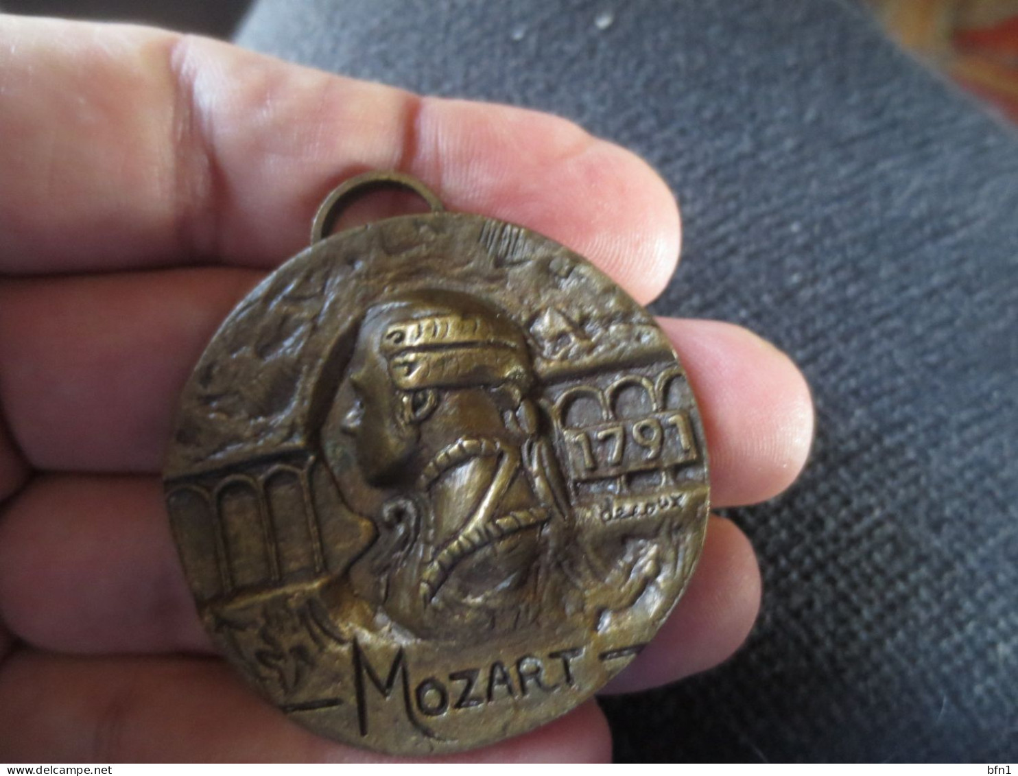 MEDAILLE MOZART 1991 16eme PARIS VERSAILLES - Firma's