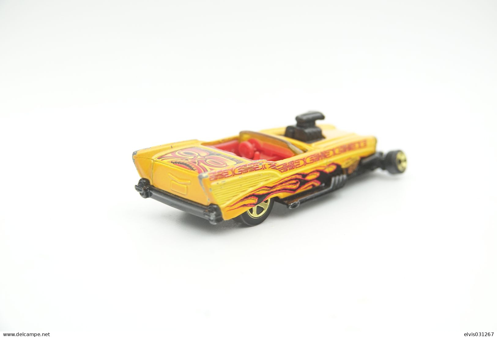 Hot Wheels Mattel '57 Roadster -  Issued 2003 , Scale 1/64 - Matchbox (Lesney)