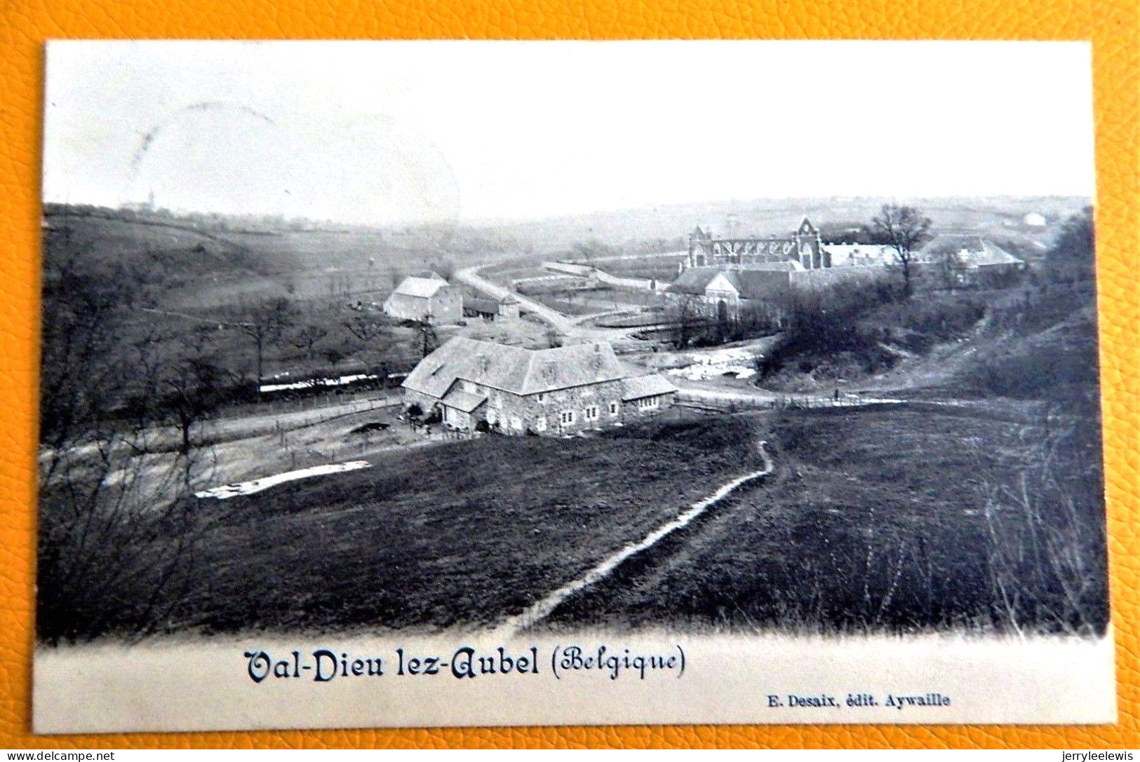 VAL-DIEU  Lez - AUBEL  -  Panorama - Aubel