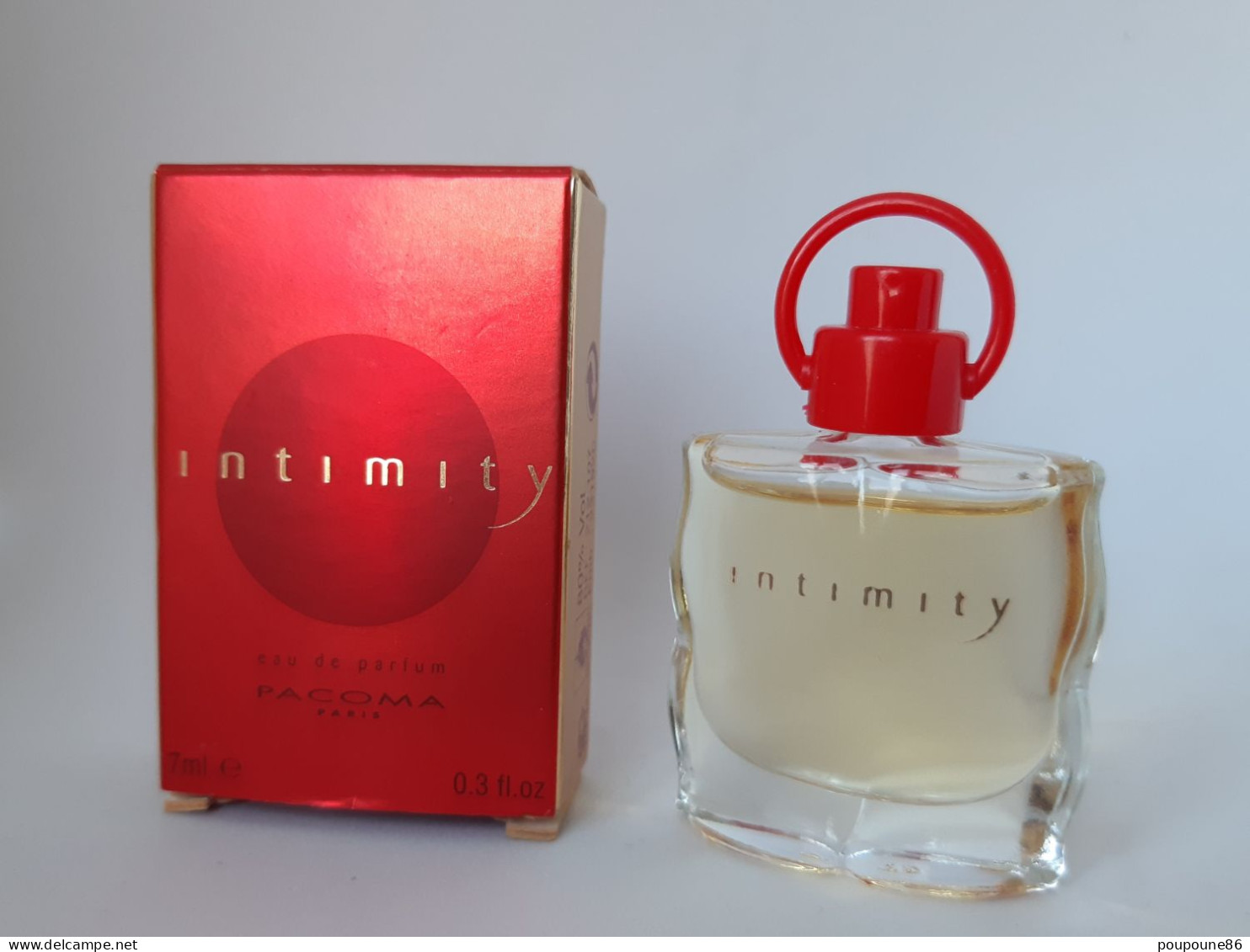 MINIATURE EAU PARFUM INTIMITY DE PACOMA - 7 Ml   AVEC SA BOITE - Miniatures Femmes (avec Boite)