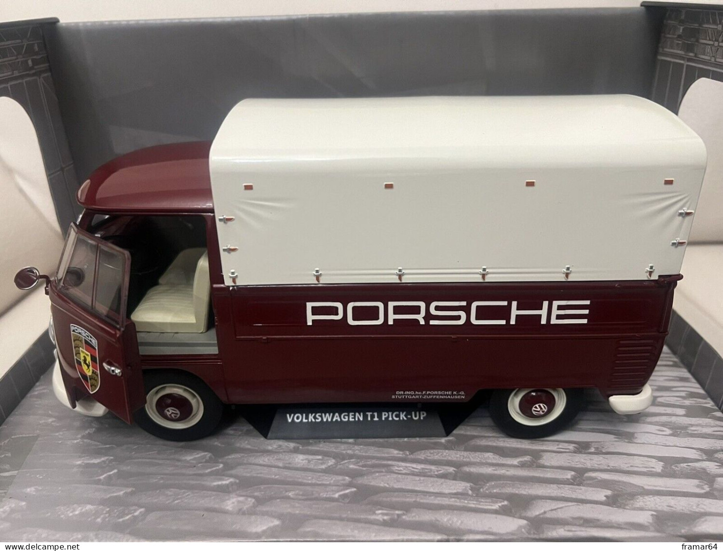 Modellino Auto 1950 Volkswagen VW T1 Pick-up Porsche Service Scala 1:18 Solido - Solido