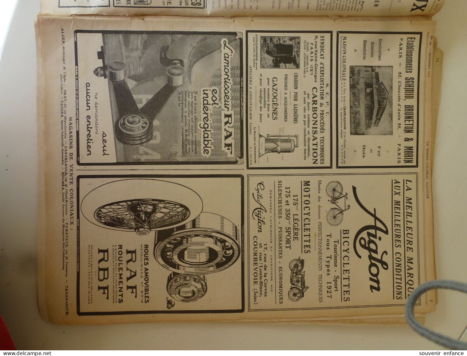 Lot d'Anciennes Publicités Extraites du Monde Colonial Illustré 1927 Burberrys Peter Pan Photo Sport