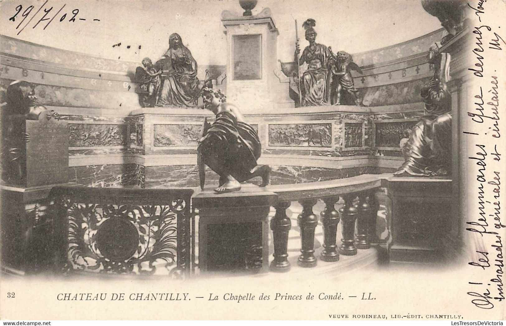 FRANCE - Château De Chantilly - Vue Sur La Chapelle Des Princes De Condé - L L - Carte Postale Ancienne - Chantilly