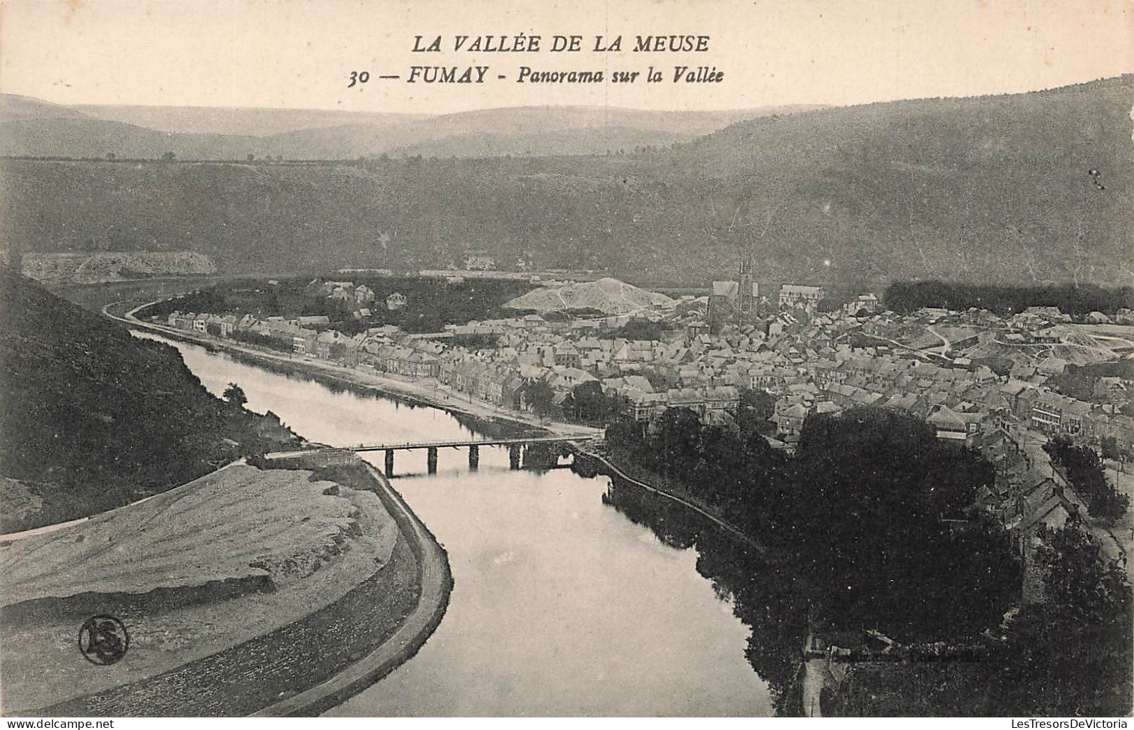 FRANCE - Fumay - Panorama De La Ville Dans La Vallée - La Valléde De La Meuse - Carte Postale Ancienne - Fumay