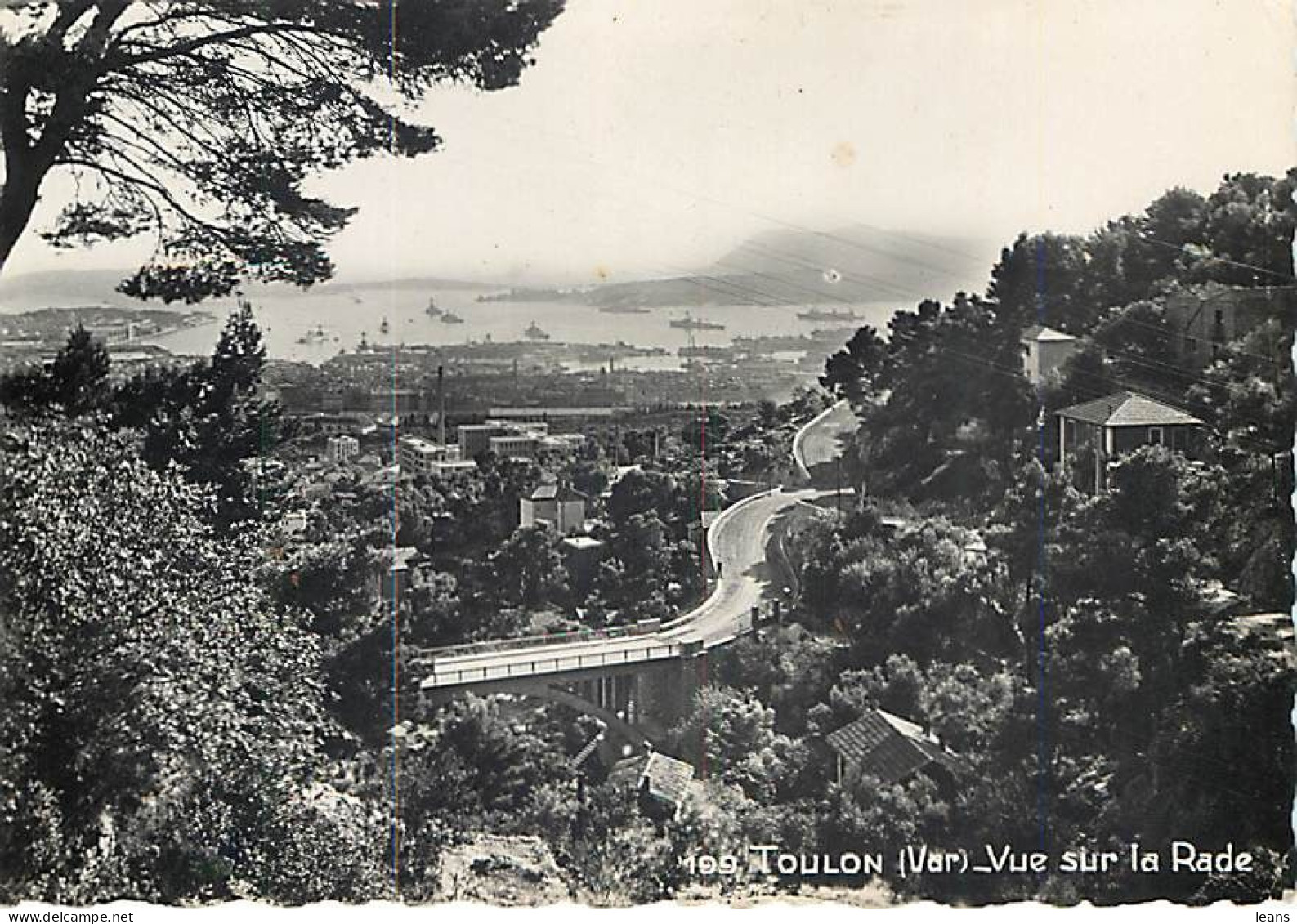 TOULON - LOT DE 146 CARTES POSTALES SEMI-MODERNES - 100 - 499 Cartes