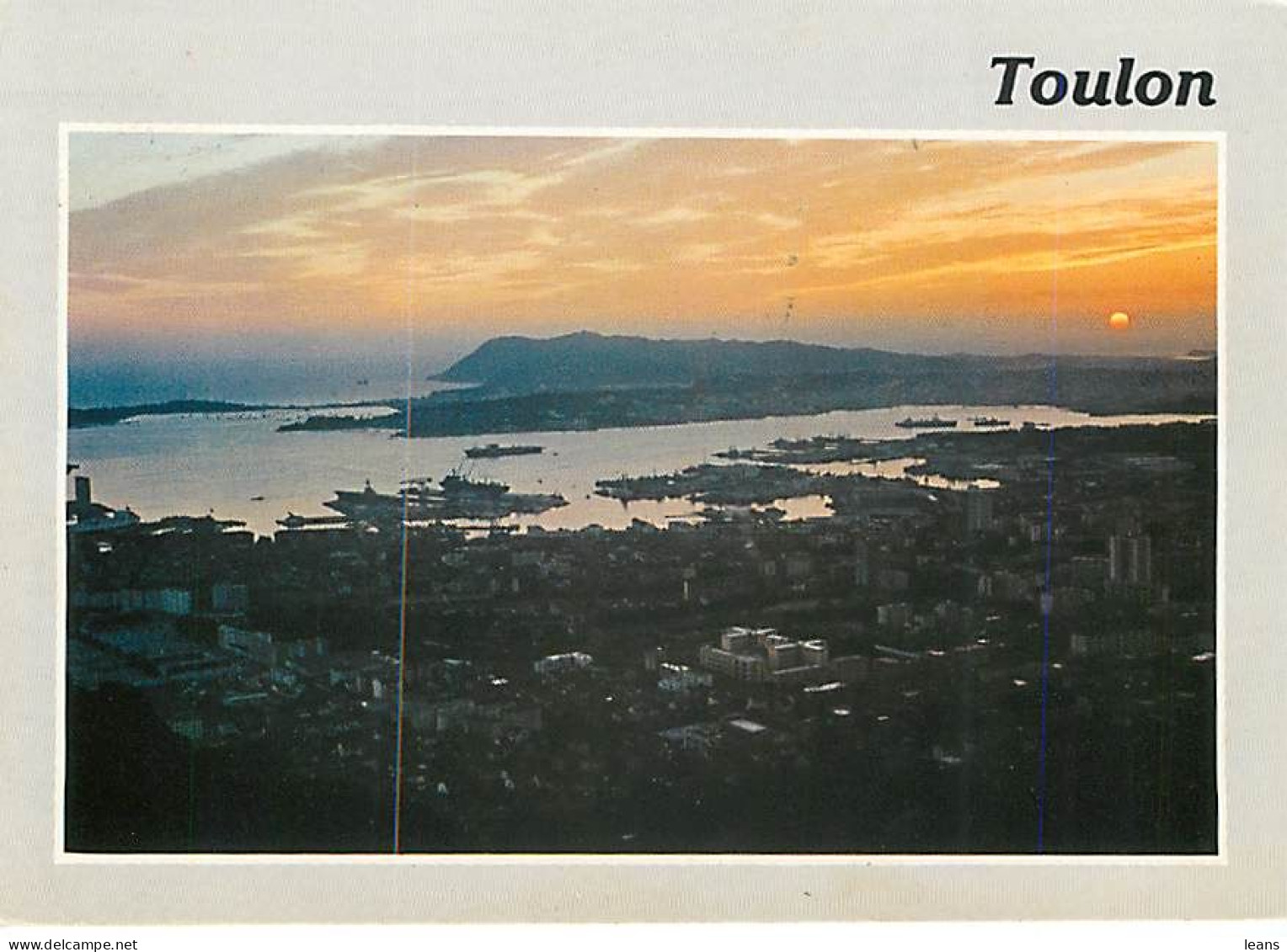 TOULON - LOT DE 146 CARTES POSTALES SEMI-MODERNES