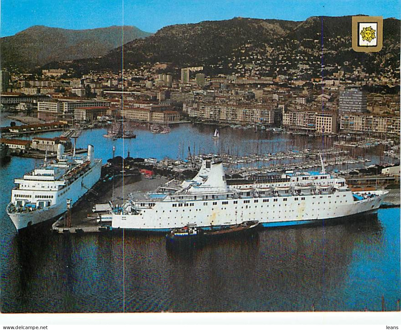 TOULON - LOT DE 146 CARTES POSTALES SEMI-MODERNES