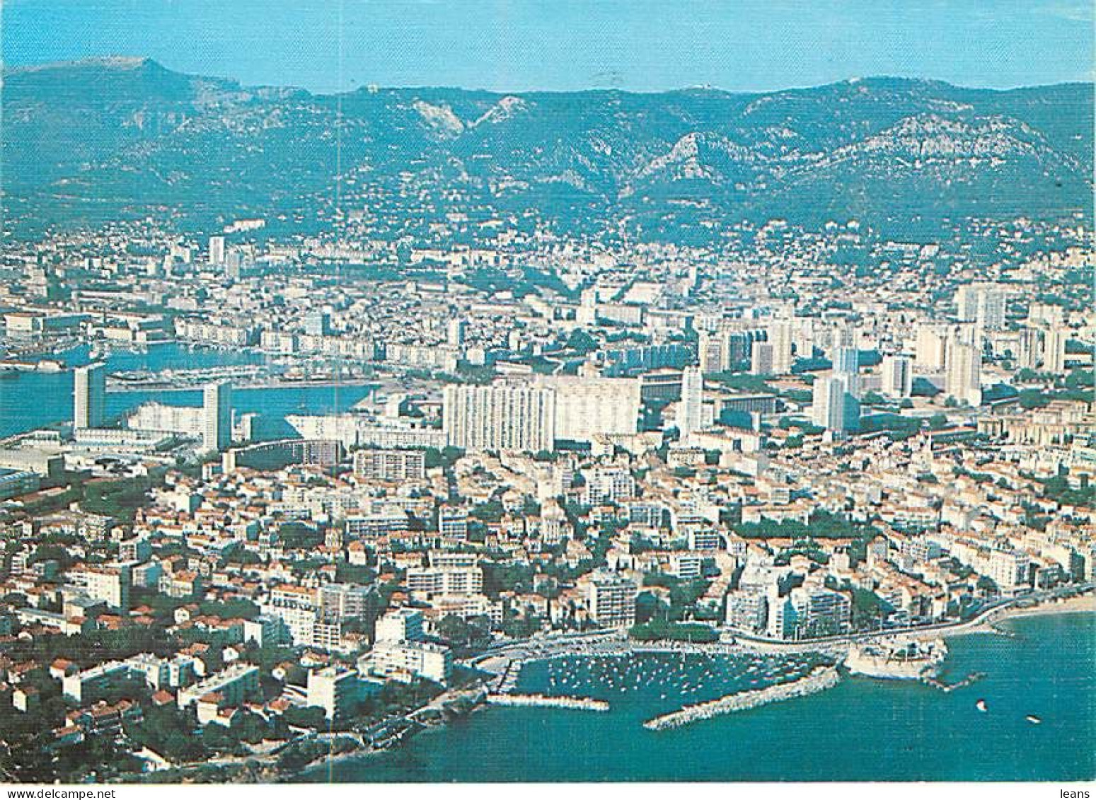 TOULON - LOT DE 146 CARTES POSTALES SEMI-MODERNES