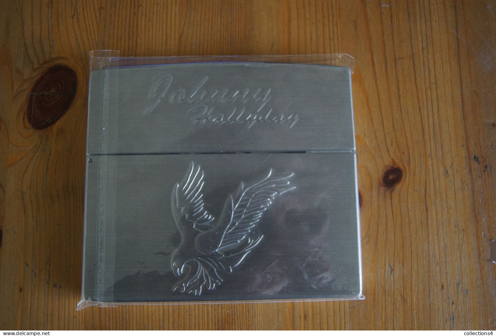 JOHNNY HALLYDAY LORADA TOUR 2 CD EDITION COLLECTOR METAL BRIQUET ZIPPO TRES RARE NEUF SCELLE VALEUR+ +1996 - Rock