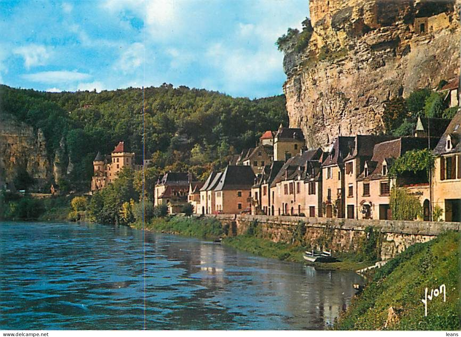 DEPARTEMENT DE LA DORDOGNE  (24) - LOT DE 150 CARTES POSTALES SEMI-MODERNES