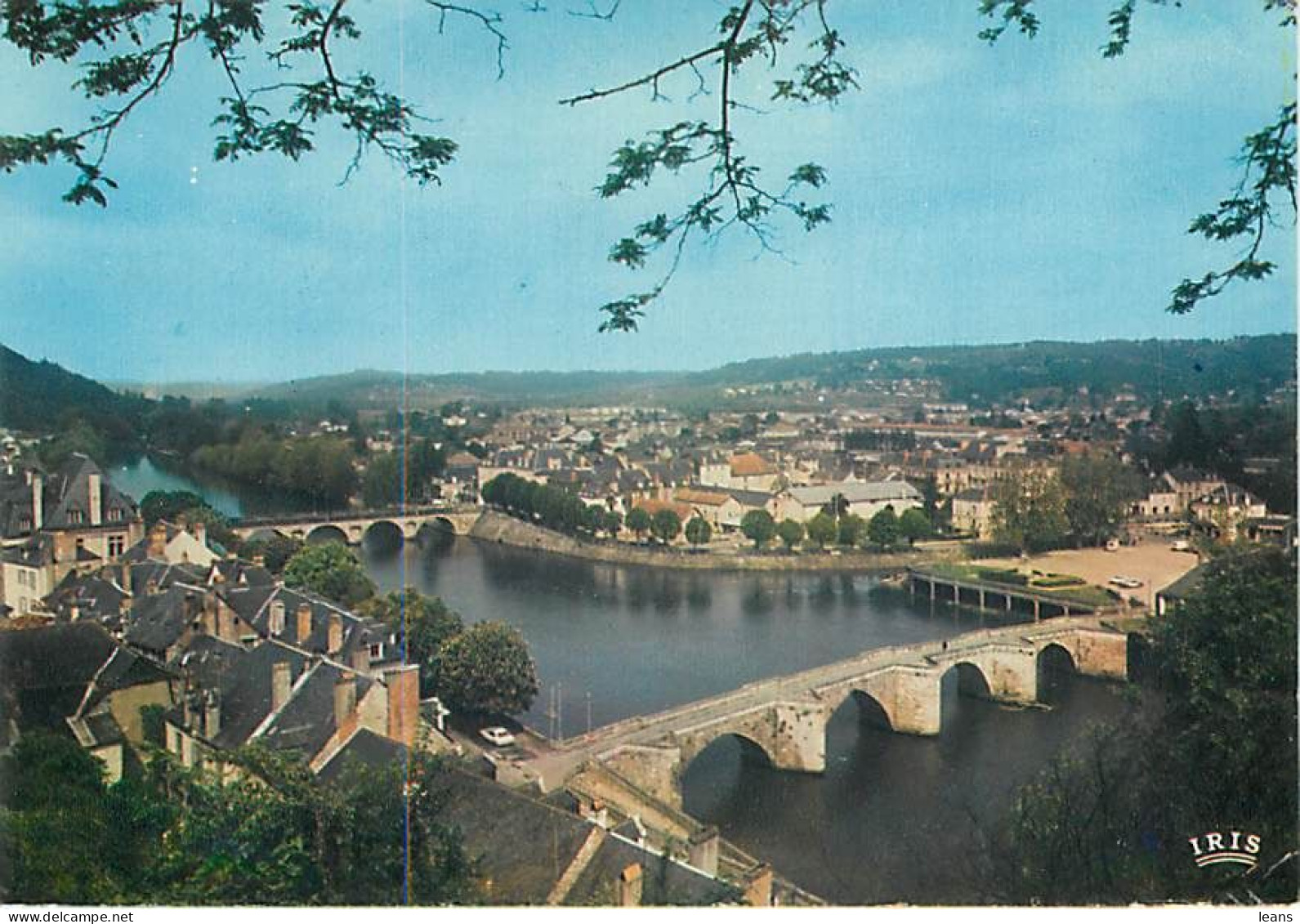 DEPARTEMENT DE LA DORDOGNE  (24) - LOT DE 150 CARTES POSTALES SEMI-MODERNES