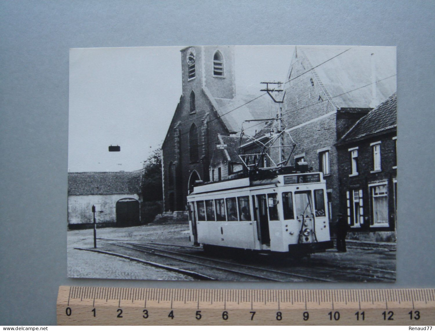 Photo - Elouges - Rue Du Commerce - Eglise Saint Martin - Tram - Tramway - Ligne 6 - Dour