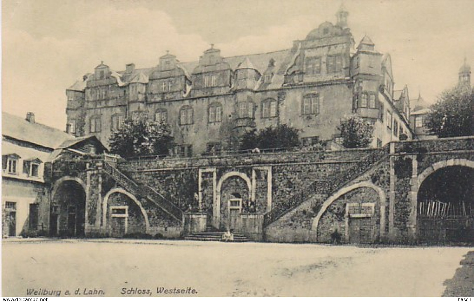 3728	129	Weilburg, Schloss Westseite (links Oben Sehr Kleines Falte) - Weilburg