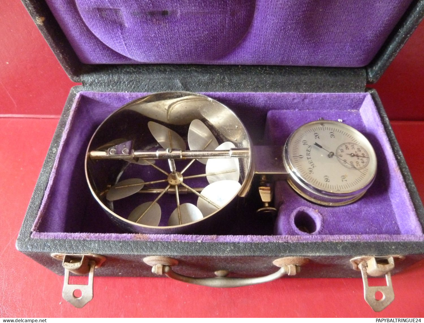 ANCIEN ANEMOMETRE MANUEL DANS SON COFFRET D'ORIGINE. - Technics & Instruments