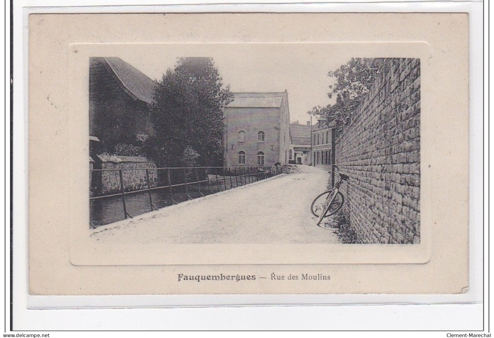 FAUQEMBERGUE : Rue Des Moulins - Tres Bon Etat - Fauquembergues