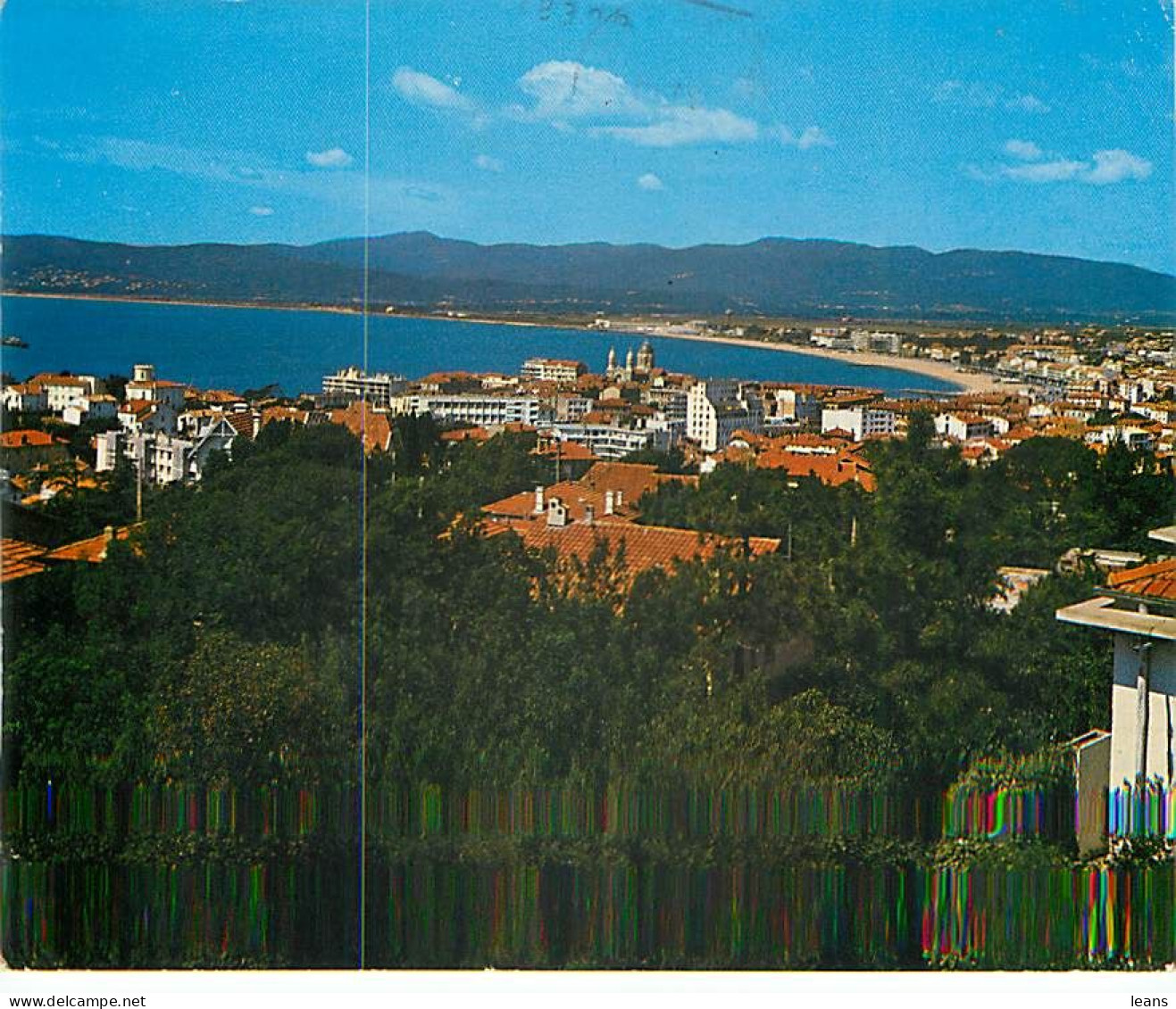 DEPARTEMENT DU VAR (83) - LOT DE 150 CARTES POSTALES SEMI-MODERNES