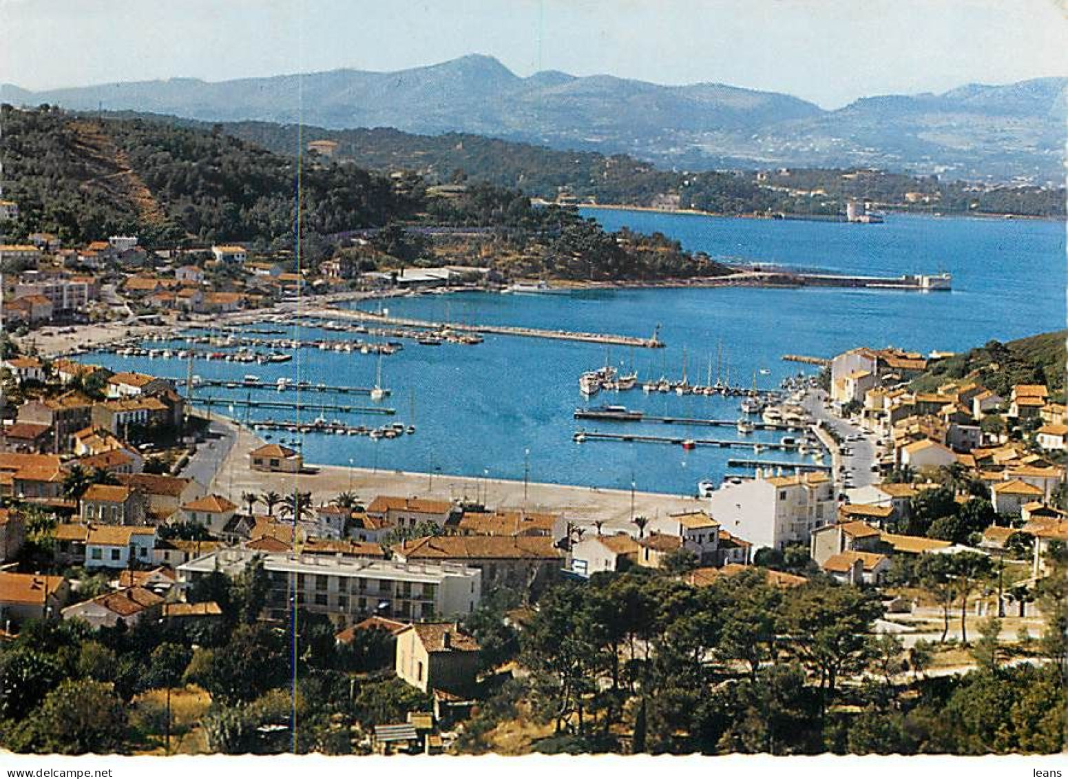 DEPARTEMENT DU VAR (83) - LOT DE 150 CARTES POSTALES SEMI-MODERNES