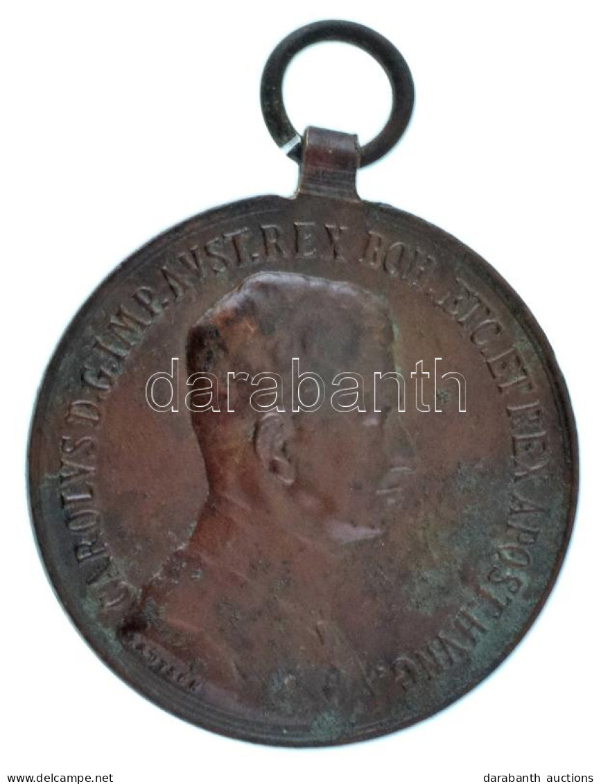 1917. "Károly Bronz Vitézségi Érem" Bronz Kitüntetés Mellszalag Nélkül. Szign.: Kautsch T:XF Patina Hungary 1917. "Bronz - Ohne Zuordnung