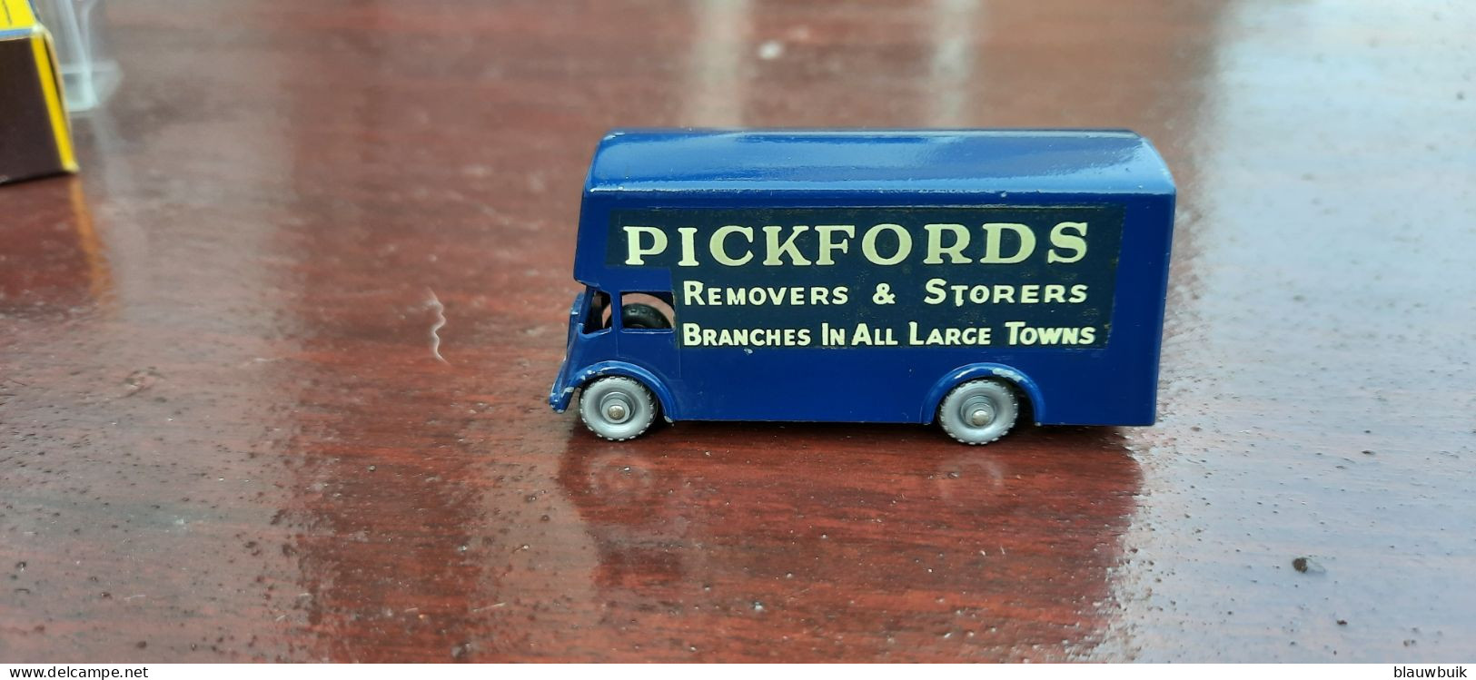 Matchbox 46b Pickford Removal Van + C Box - Matchbox (Lesney)