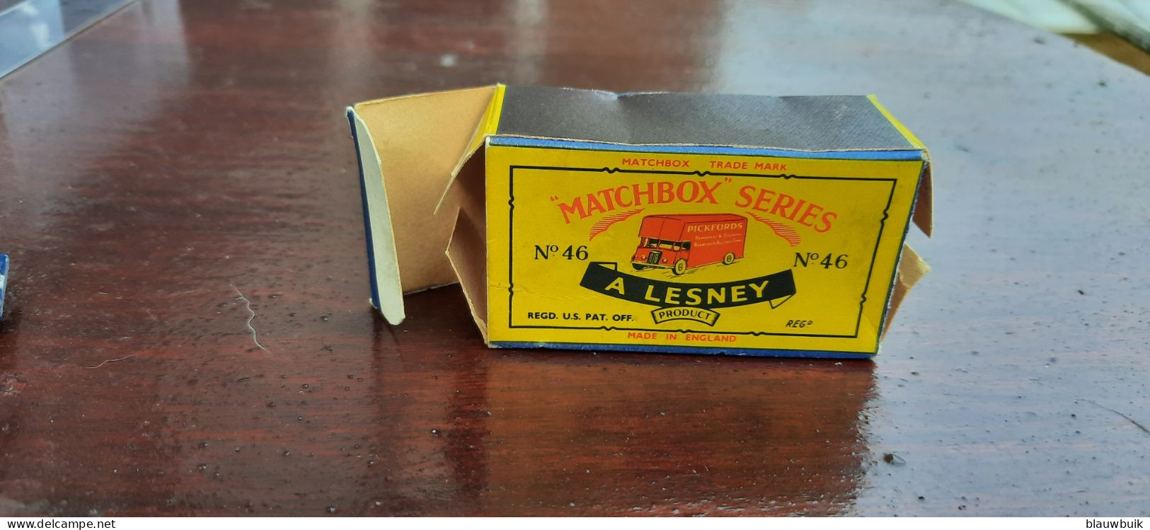 Matchbox 46b Pickford removal Van + C box