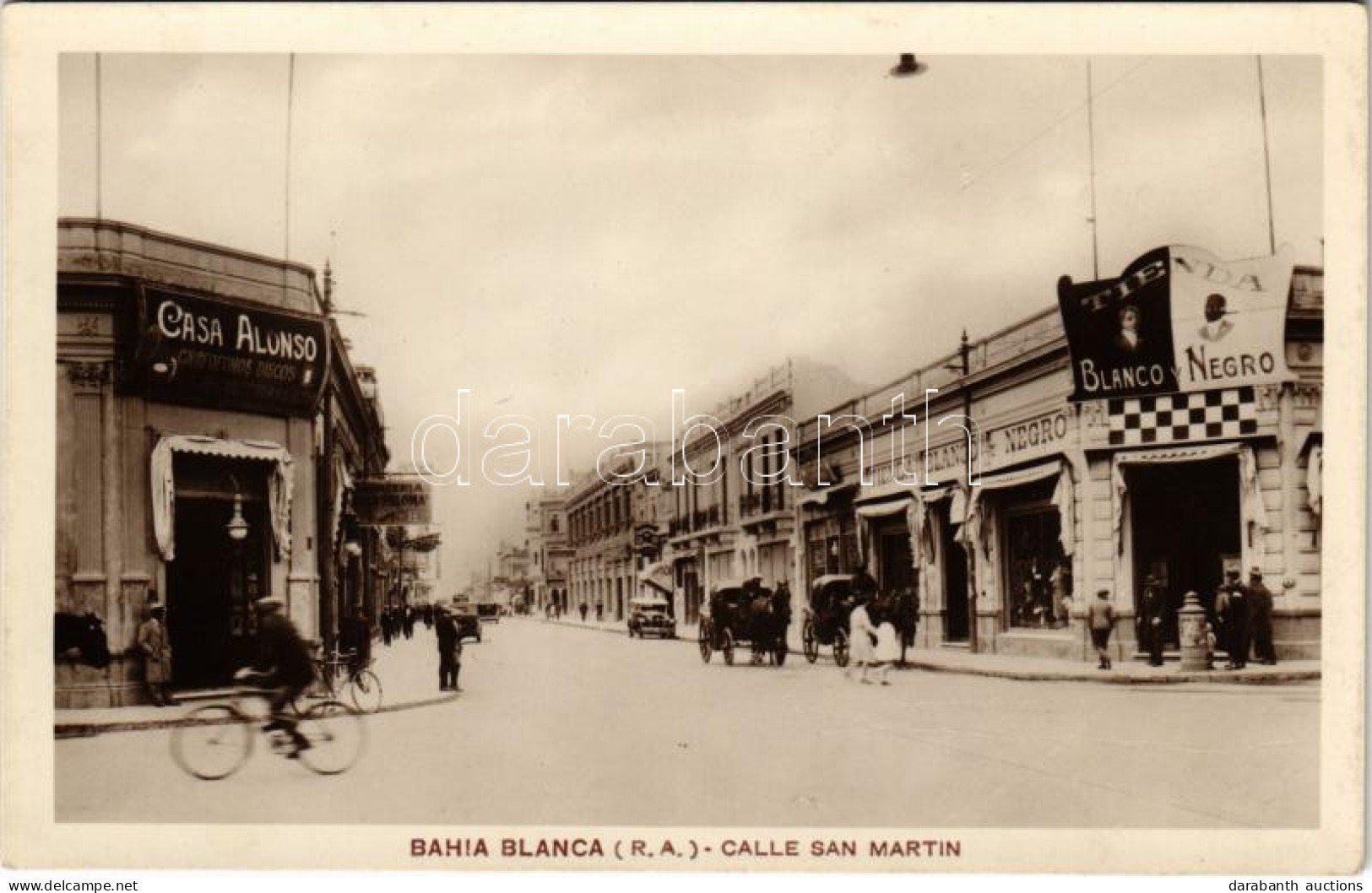 ** T2 Bahía Blanca, Calle San Martin, Casa Alonso, Tienda Blanco Y Negro / Street View, Shops, Automobiles, Bicycles - Zonder Classificatie