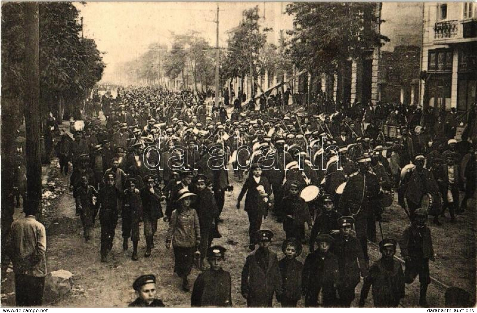 ** T4 Sofia, Abmarsch Des Heeres Zur Grenze / WWI Bulgarian Army On The Way To The Front (wet Damage) - Non Classés