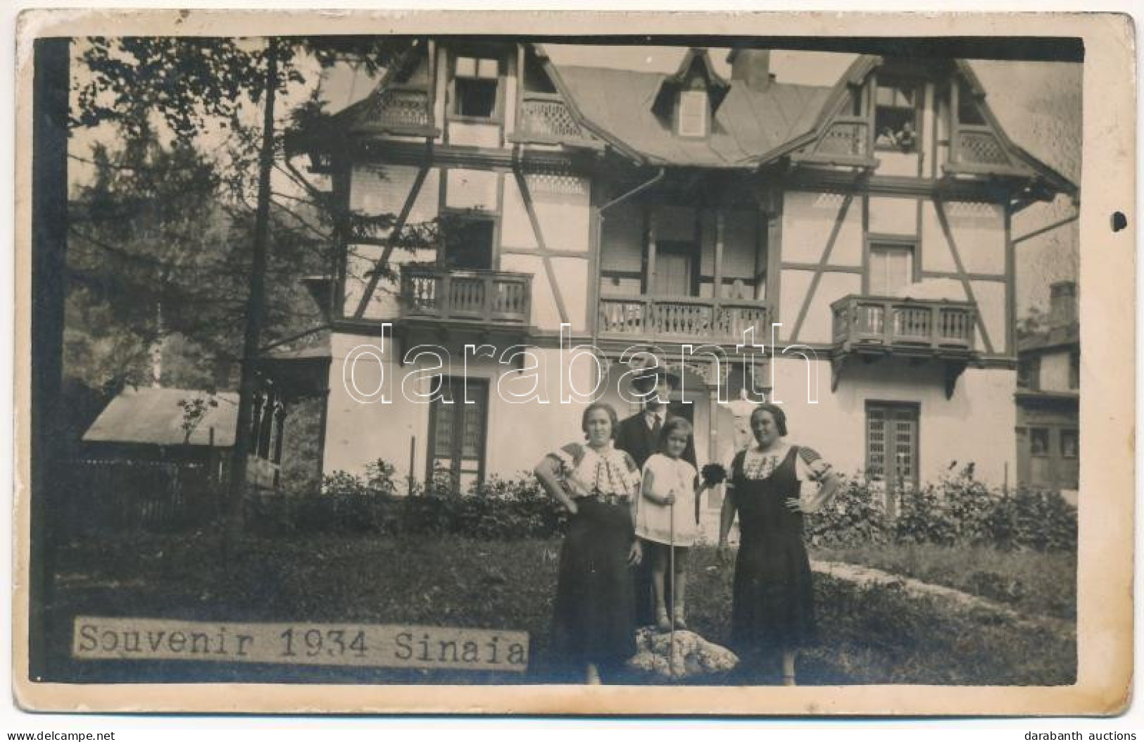 ** T2/T3 1934 Sinaia, Villa Hotel. Photo (EK) - Unclassified