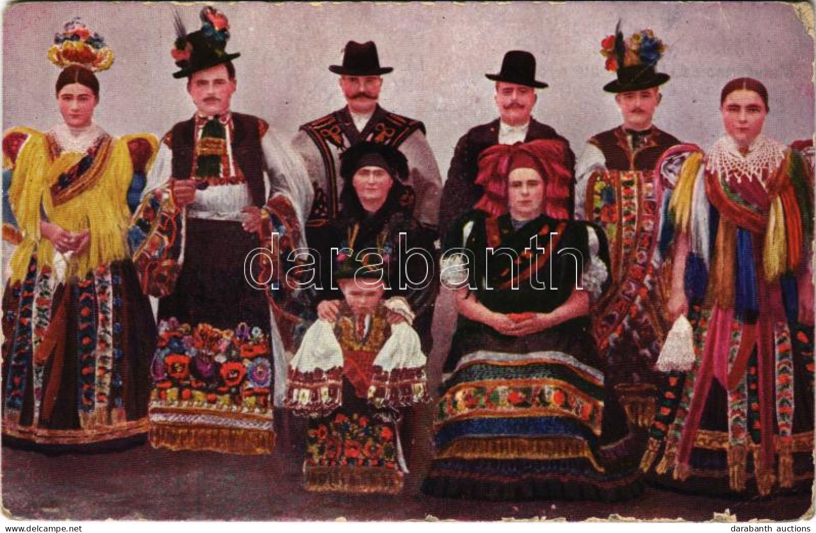 T3 Mezőkövesdi Népviselet, Matyó Család, öreg Szülő Gyermekeivel és Unokájával, Magyar Folklór / Hungarian Folklore (kop - Non Classés