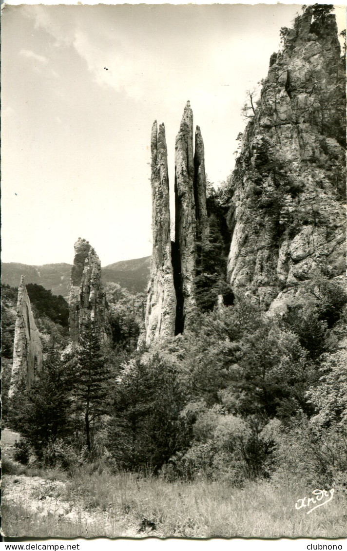 CPSM -  CHATILLON-EN-DIOIS - AIGUILLES DE BORNE (ETAT PARFAIT) - Châtillon-en-Diois