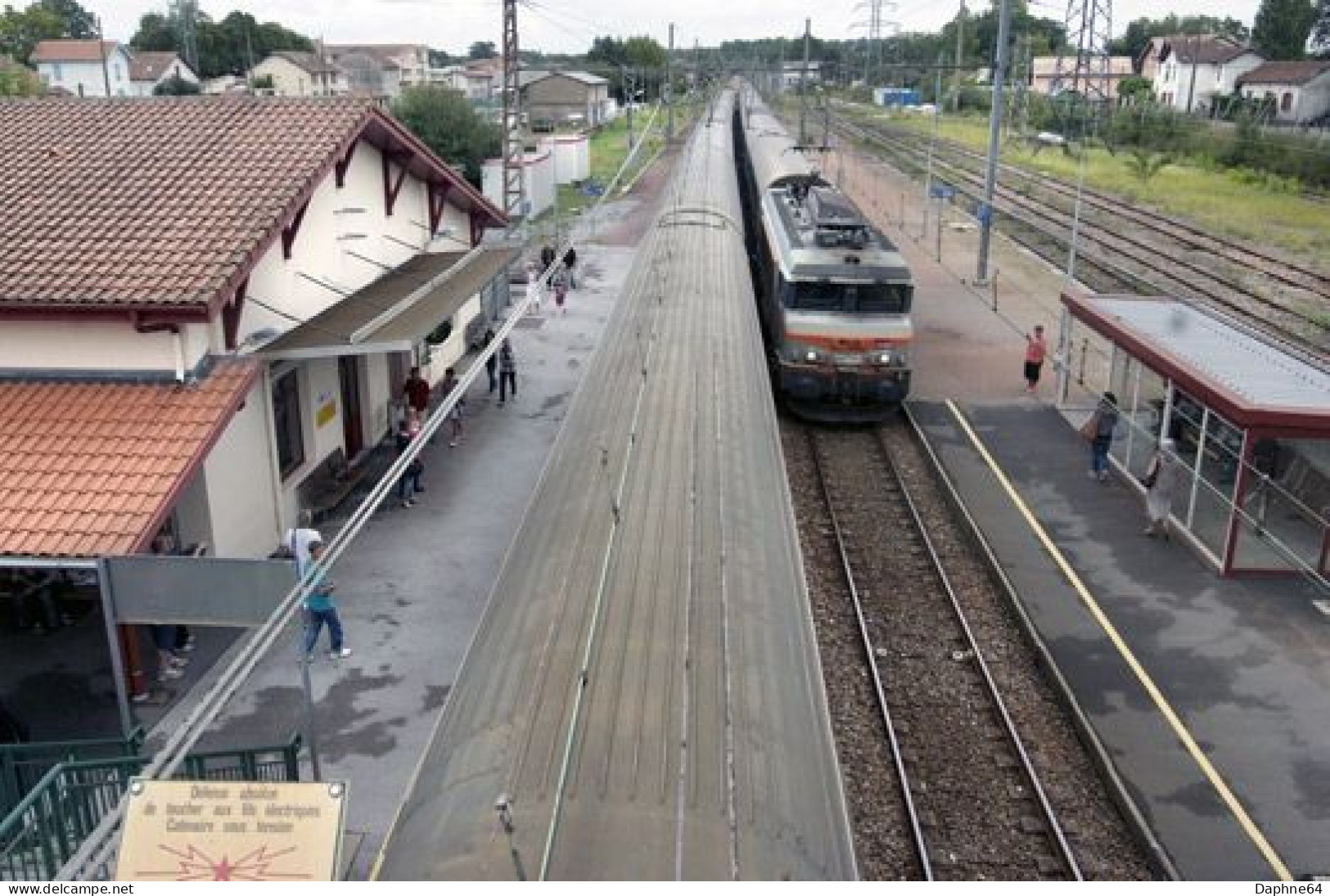 Saint Vincent De Tyros - CPM  SNCF Gare - 6172 Et 73 (2CP) - Saint Vincent De Tyrosse