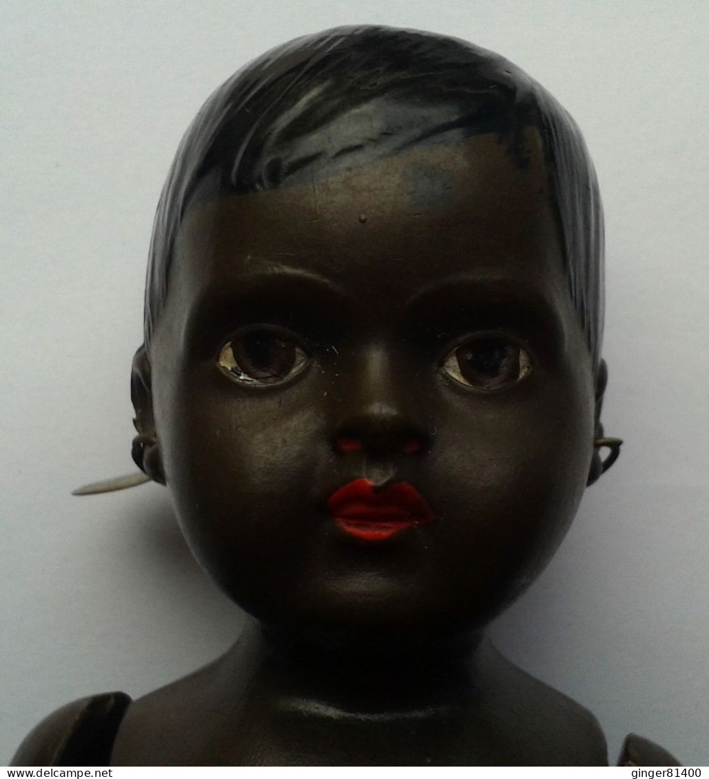 Rare ! Mini Poupon Noir Avec Boucles D'oreille, Marque DRP GERMANY, Taille 14 1/2. Voir Photos - Muñecas