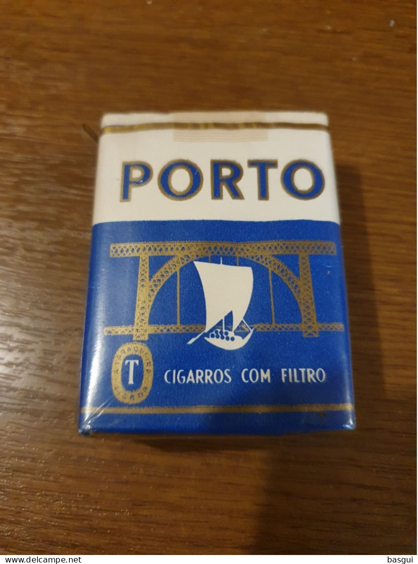 Ancien Paquet De Cigarettes Pour Collection Cigarros Porto Intact Sous  Cellophane - Altri & Non Classificati