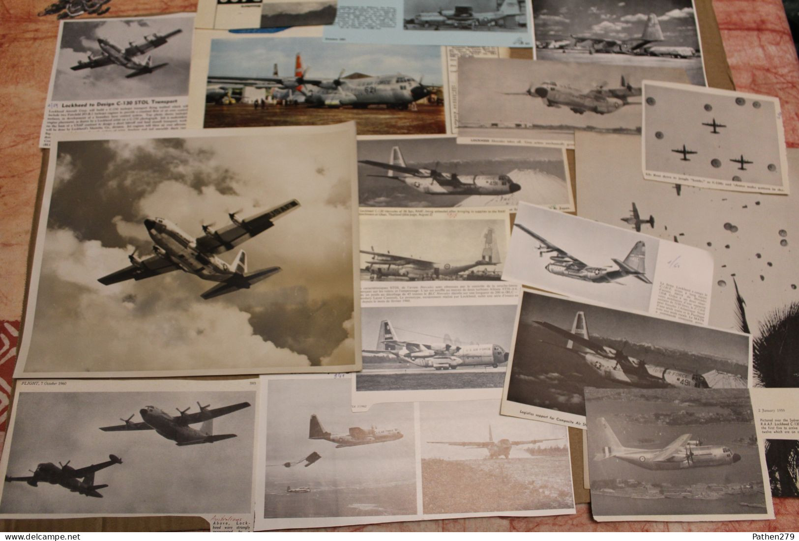 Lot de 679g d'anciennes coupures de presse et photos de l'aéronef américain Lockheed C-130 "Hercules"