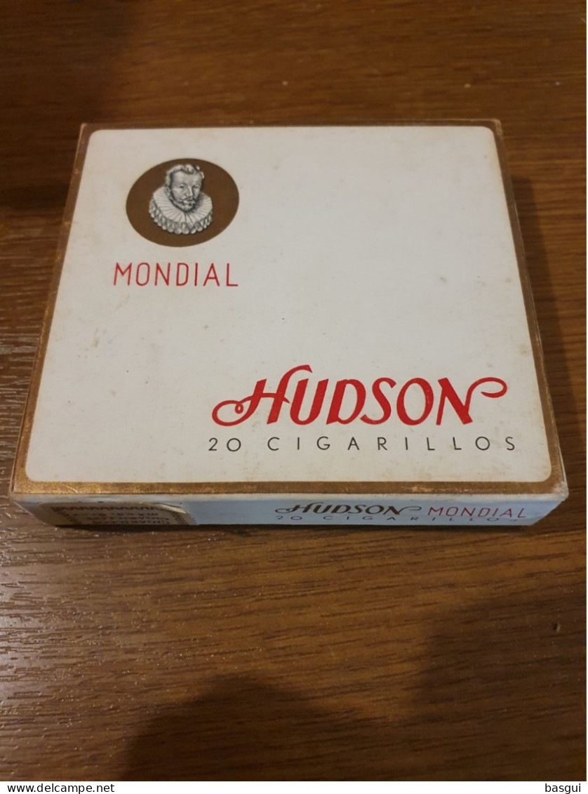 Ancien Paquet De Cigarettes Pour Collection Hudson Mondial Intact - Other & Unclassified