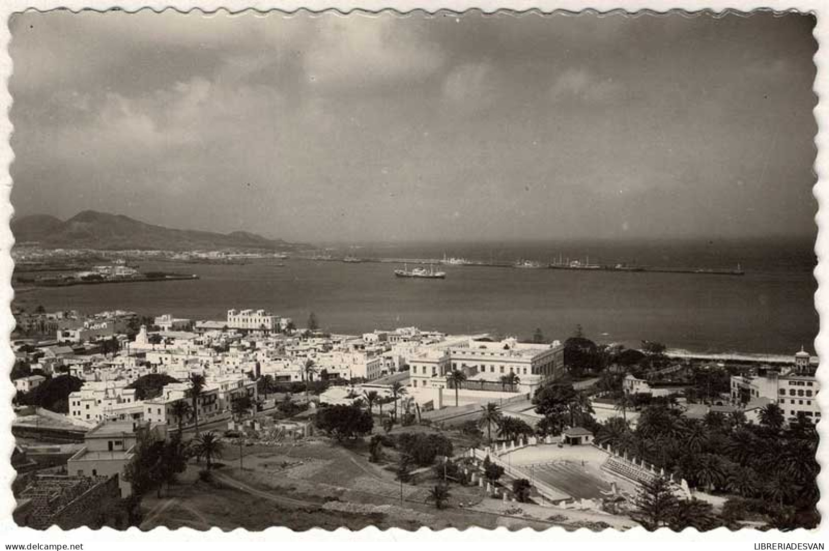 Postal Canarias. Las Palmas. Puerto De La Luz. Vista Parcial No. 122 - Andere & Zonder Classificatie