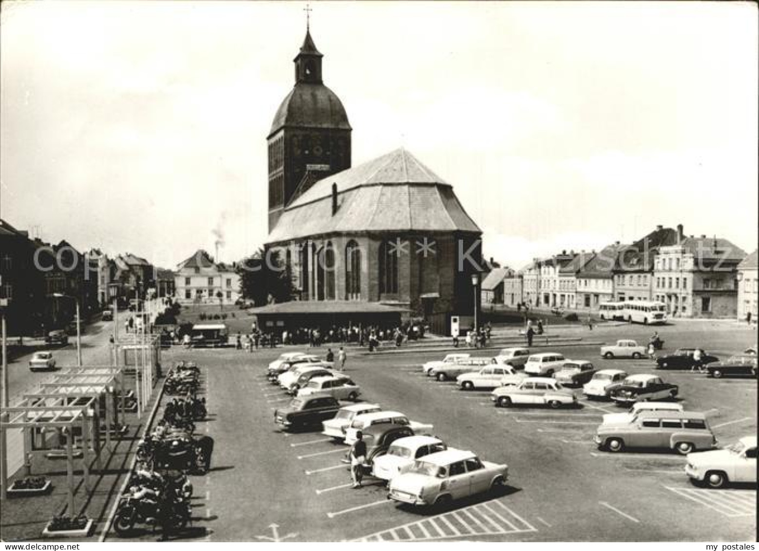 72311438 Ribnitz-Damgarten Ostseebad Karl- Marx- Platz Ribnitz-Damgarten - Ribnitz-Damgarten