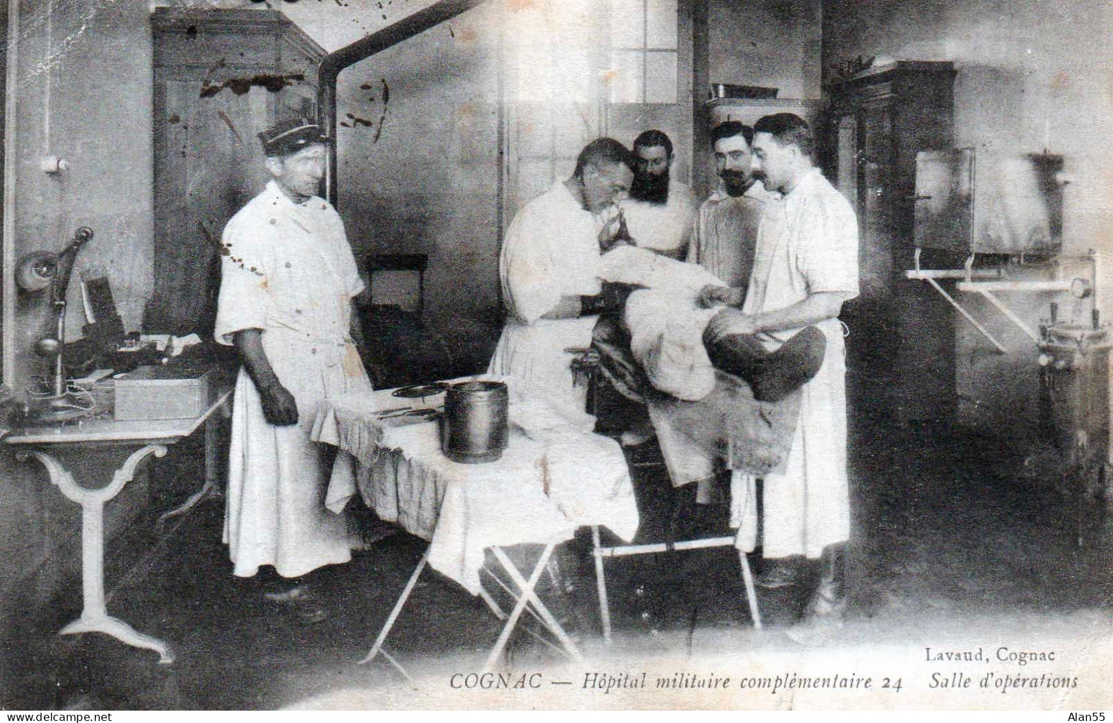 1917. DEUX PLIS "HOPITAUX  N°5.N°24". (PHOTO SALLE D'OPERATION).   COGNAC (CHARENTE) - WO1