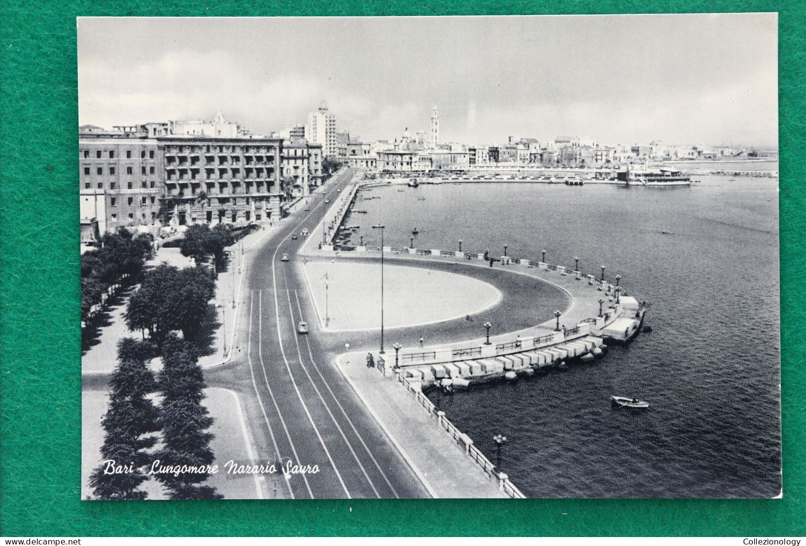 CARTOLINA POSTALE NON VIAGGIATA ANNI 50 BARI  PUGLIA ITALIA LUNGOMARE NAZARIO SAURO POSTCARD 0167 - Bari