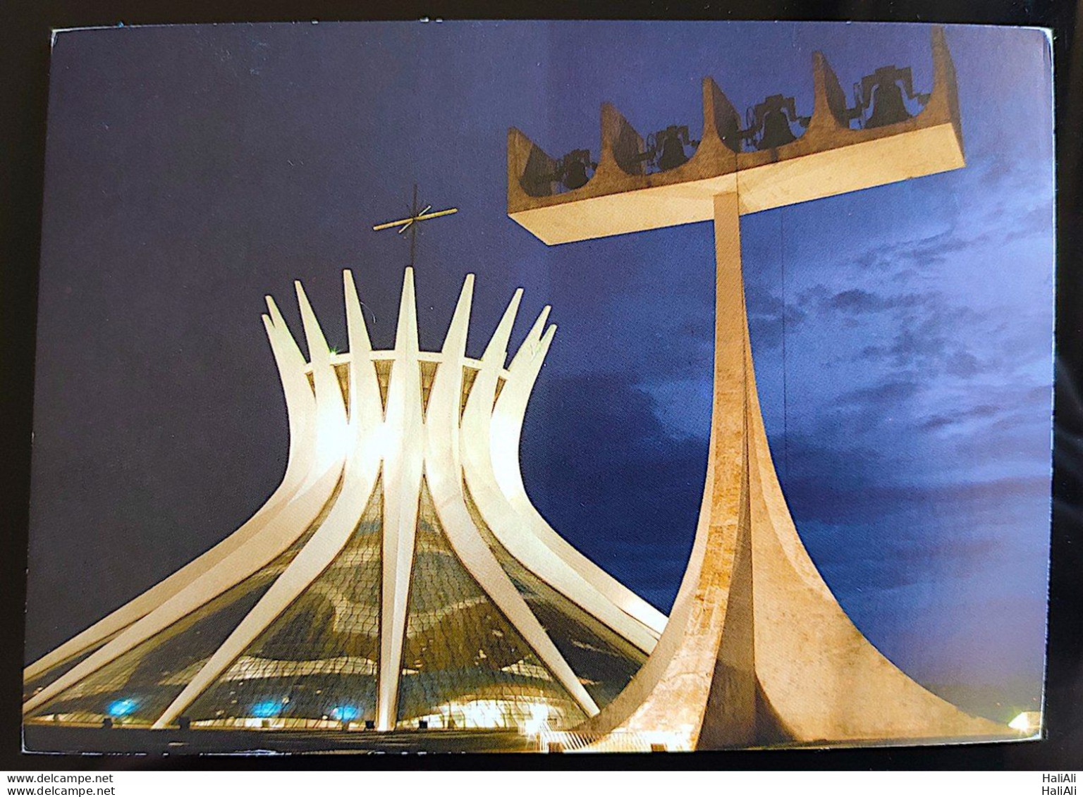 Brazil Postcard Oficial Dos Correios Brasilia In Color Church 2010 - Tarjetas – Máxima