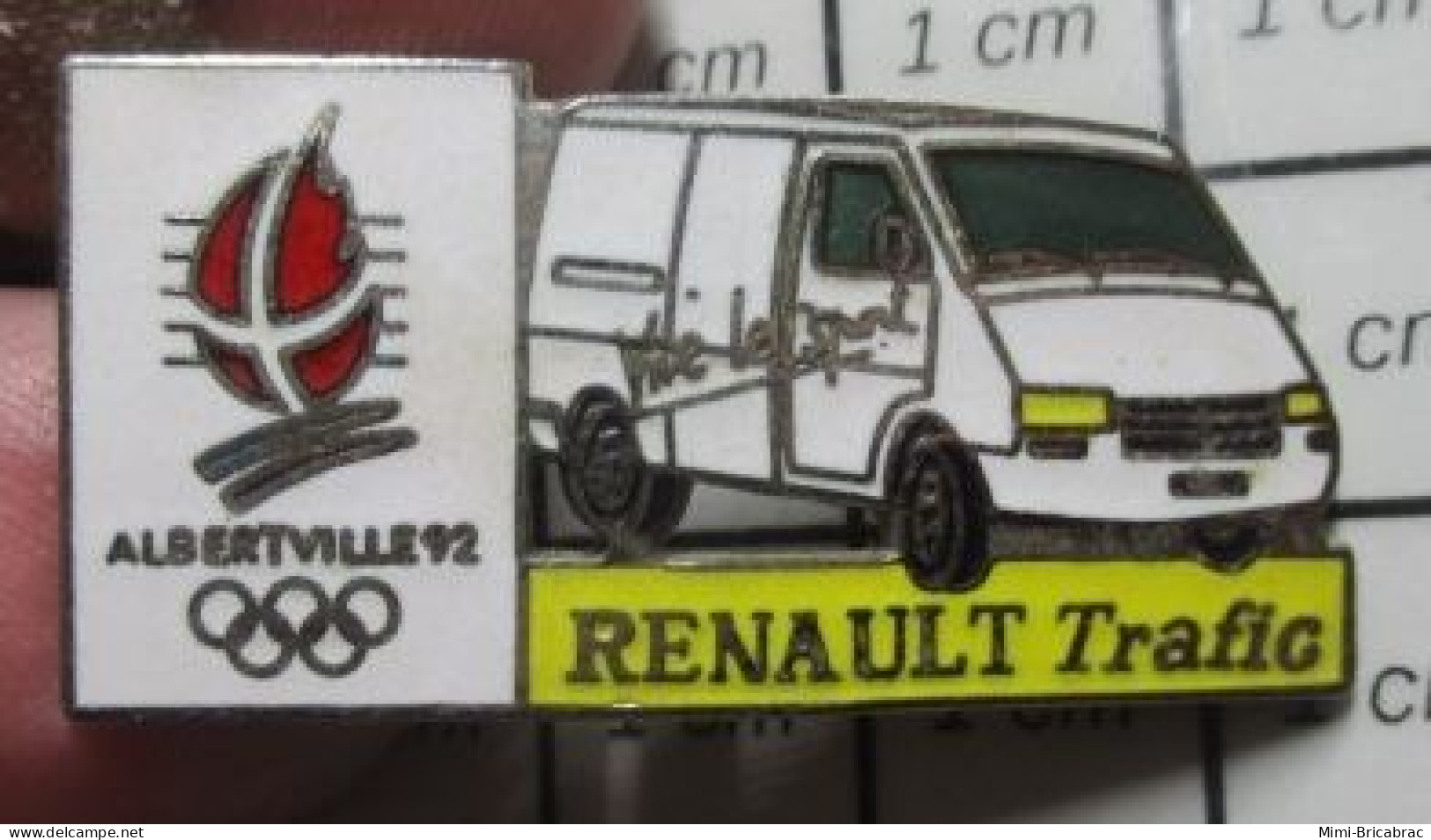 1310  Pin's Pins / Beau Et Rare :  JEUX OLYMPIQUES / GRAND PIn'S DOUBLE ATTACHE FOURGON RENAULT TRAFIC ALBERTVILLE - Olympic Games