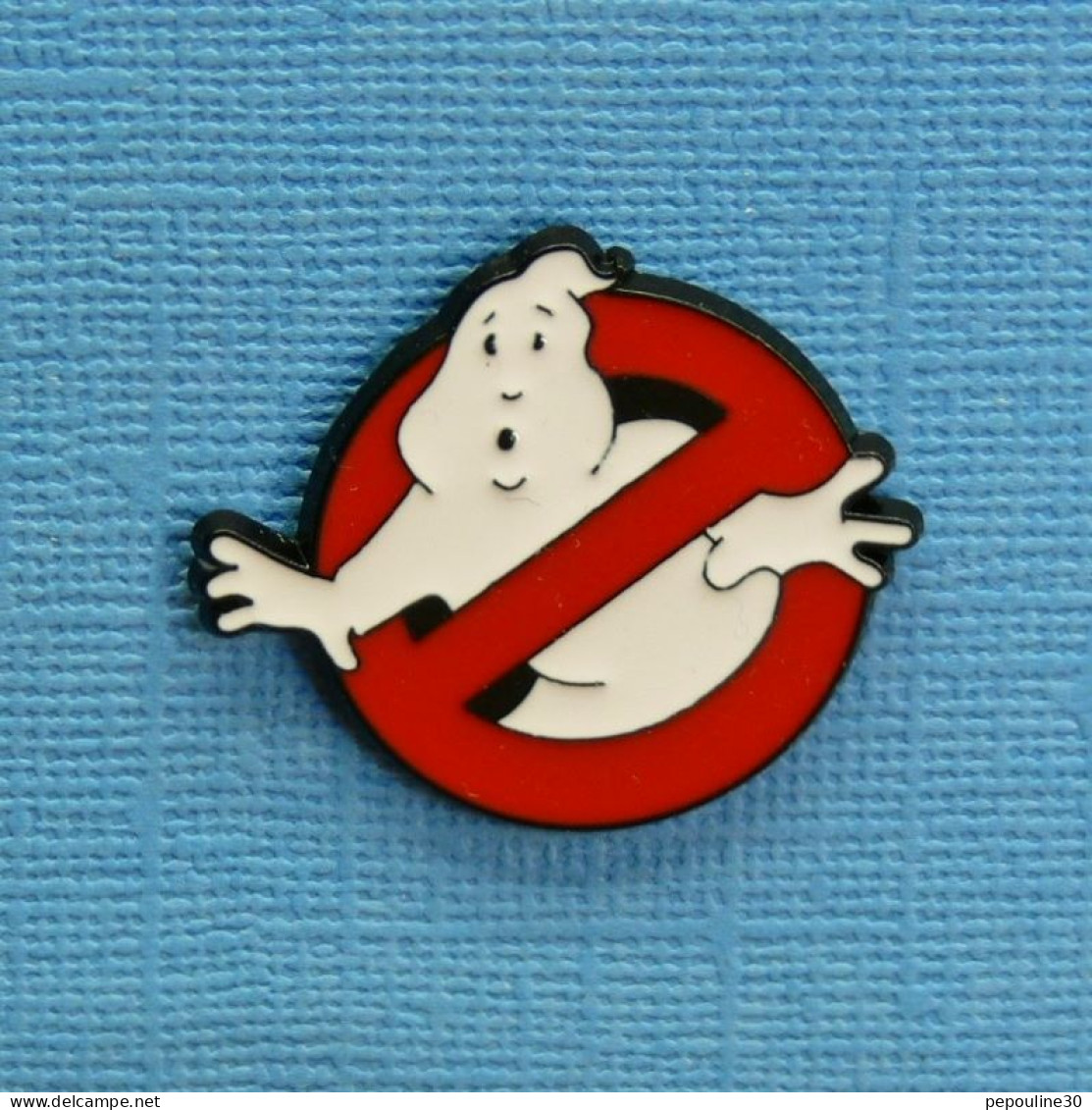 1 PIN'S /  ** CINEMA " SOS FANTOMES " GHOSTBUSTERS ** - Cinéma