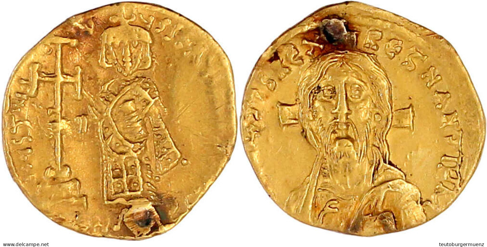 Solidus 692/695, Constantinopel. Stehender Kaiser Mit Kreuz/Christusbüste. 4,11 G. Sehr Schön, Gestopftes Loch, Selten E - Byzantinische Münzen