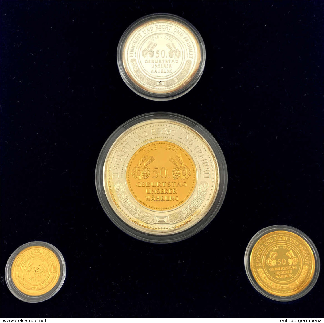 Schatulle Mit 4 Versch. Medaillen Auf 50 Jahre Deutsche Mark 1998. Feingoldmedaille 8,03 G., Feingoldmedaille 3,49 G., F - Non Classés