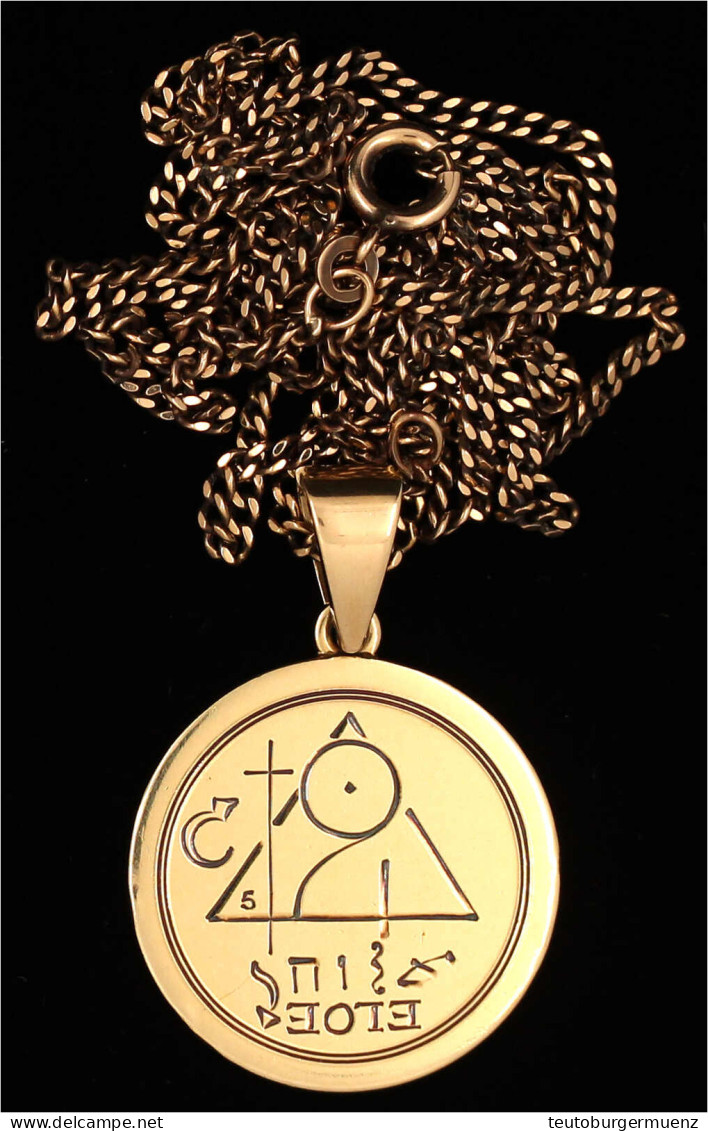 Halskette Gelbgold 333/1000 Mit Medaillonanhänger Gelbgold 585/1000. Länge 76 Cm, Medaillon 26 Mm. Durchmesser. Gesamtge - Andere & Zonder Classificatie