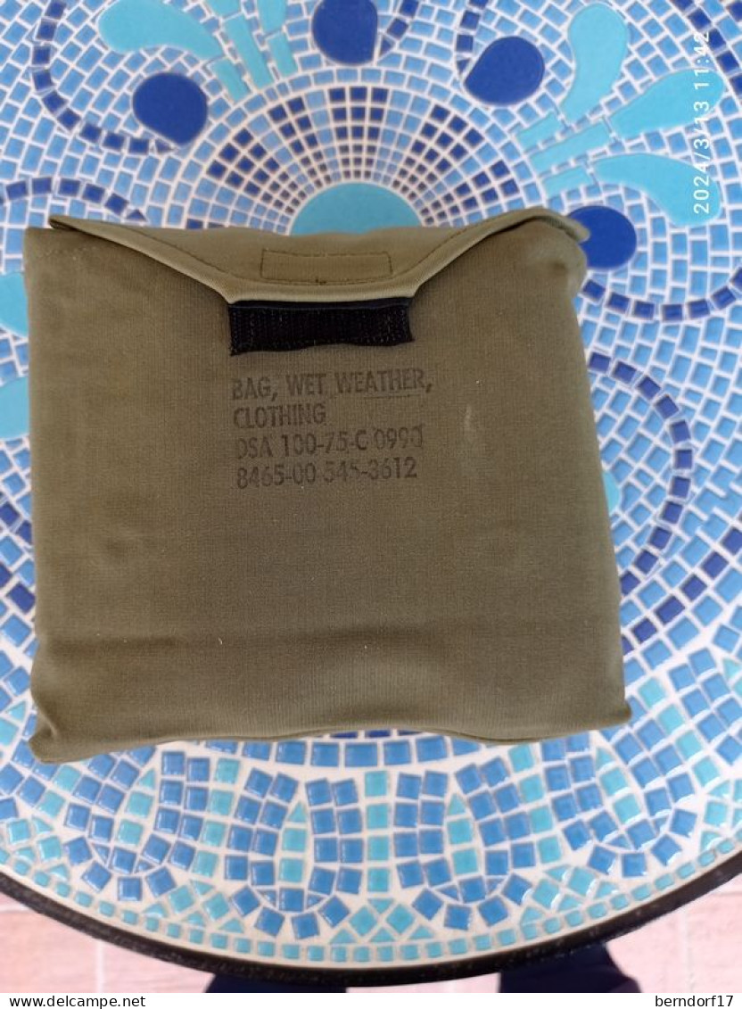 US ARMY SPECIAL FORCES/ VIET NAM - WET WEATHER CLOTHING POUCH - Equipement