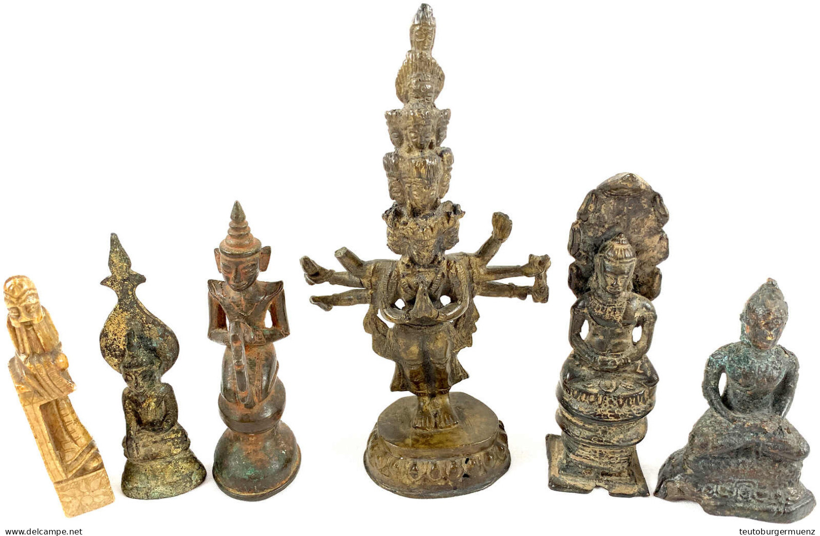 6 Kl. Skulpturen Aus China/Thailand/Indien/Nepal. 5 X Bronze, 1 X Speckstein. Meist Buddhistische Gottheiten, Höhe Jewei - Andere - Azië