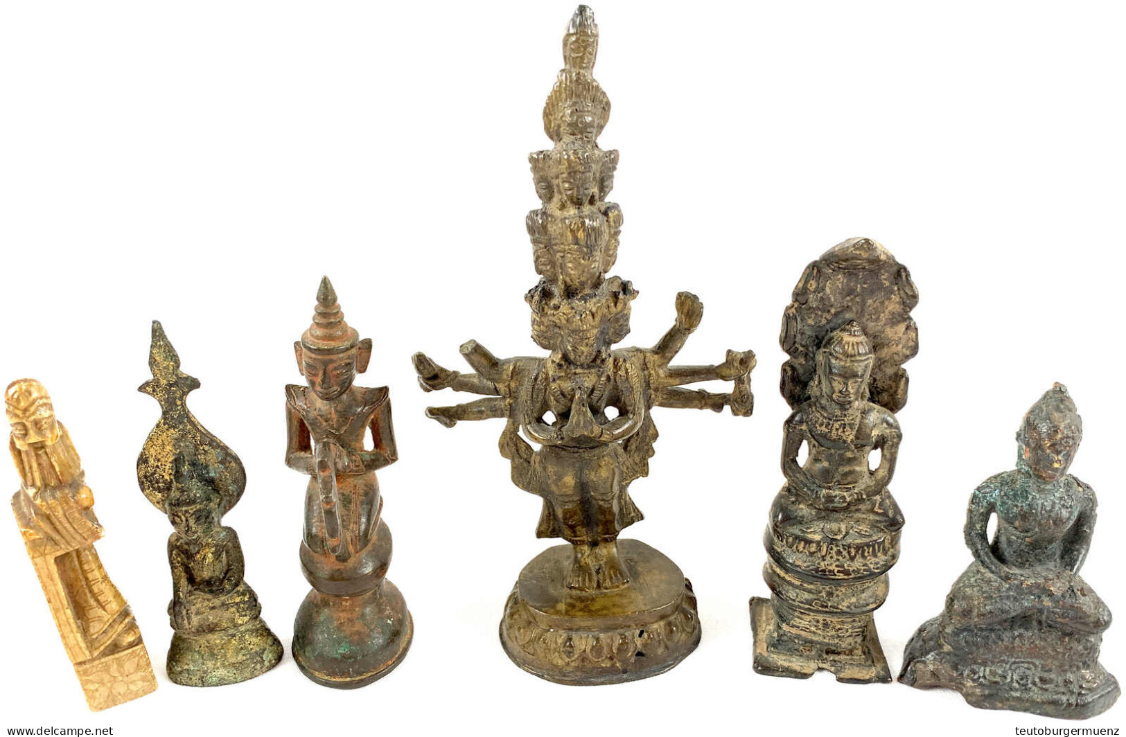 6 Kl. Skulpturen Aus China/Thailand/Indien/Nepal. 5 X Bronze, 1 X Speckstein. Meist Buddhistische Gottheiten, Höhe Jewei - Autres – Asie