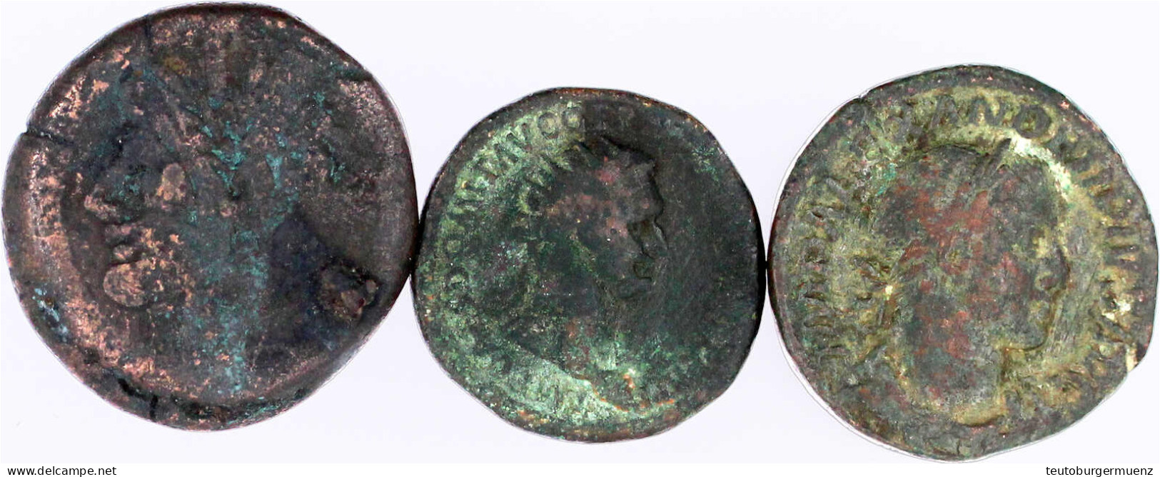 3 Bronzemünzen: Republik As, Domitian Dupondius, Severus Alexander Sesterz. Schön - Andere & Zonder Classificatie